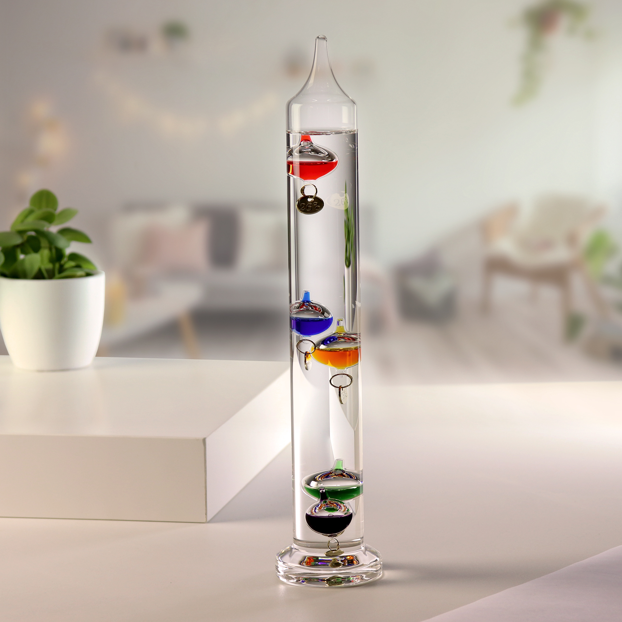 Galileo Thermometer mit bunten Kugeln